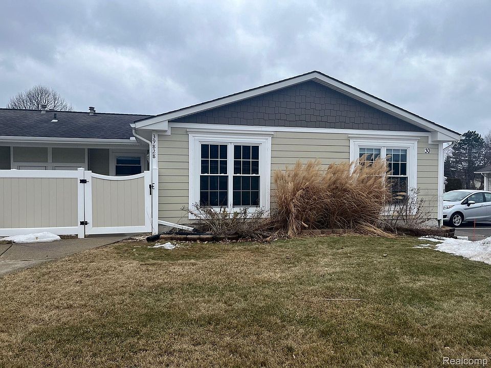 1st image of 39828 Village Wood Cir