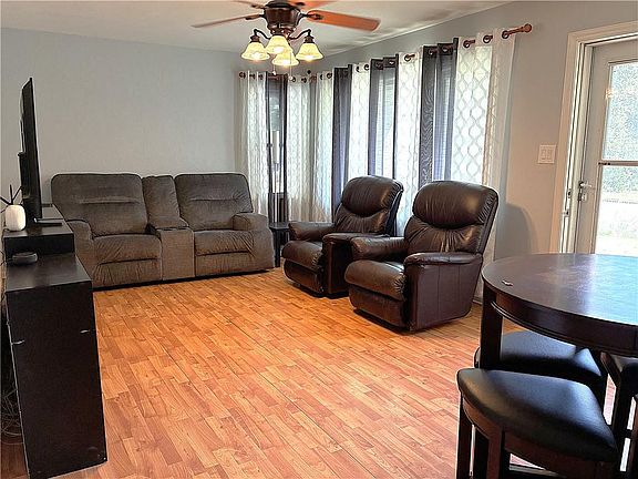4th image of 12208 W 55th St