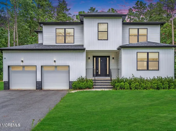 16 Second Lane, Manchester, NJ 08759