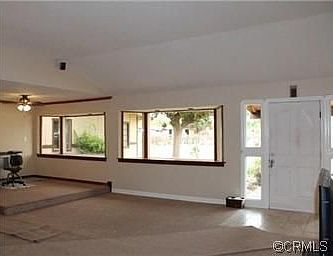 Oversized Living room 21x18