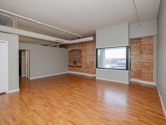 4th image of 125 S Kalamazoo Mall APT 605