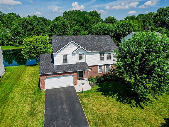 3rd image of 107 Spring Brook Ct