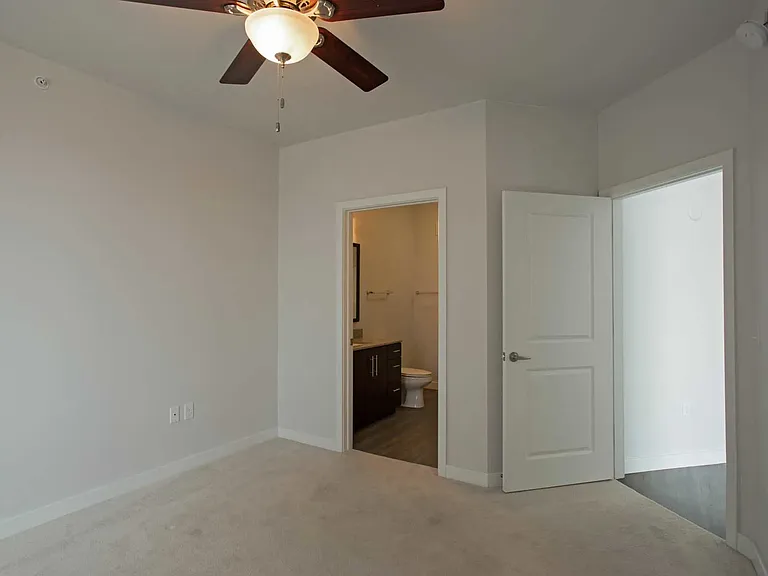 4th Street Lofts — Photo 14