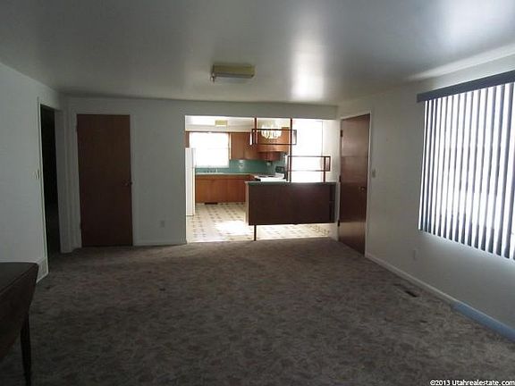 5th image of 418 Crescent Dr