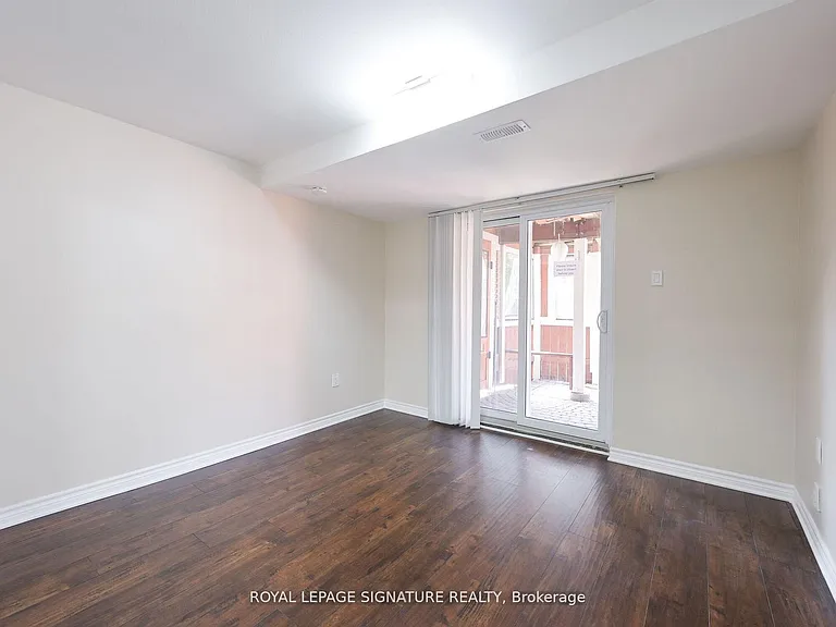 26 Peterson Ct #LOWER — Photo 20