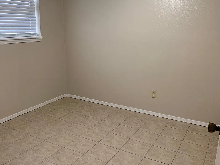 5901 Sunrise Blvd #A — Photo 1