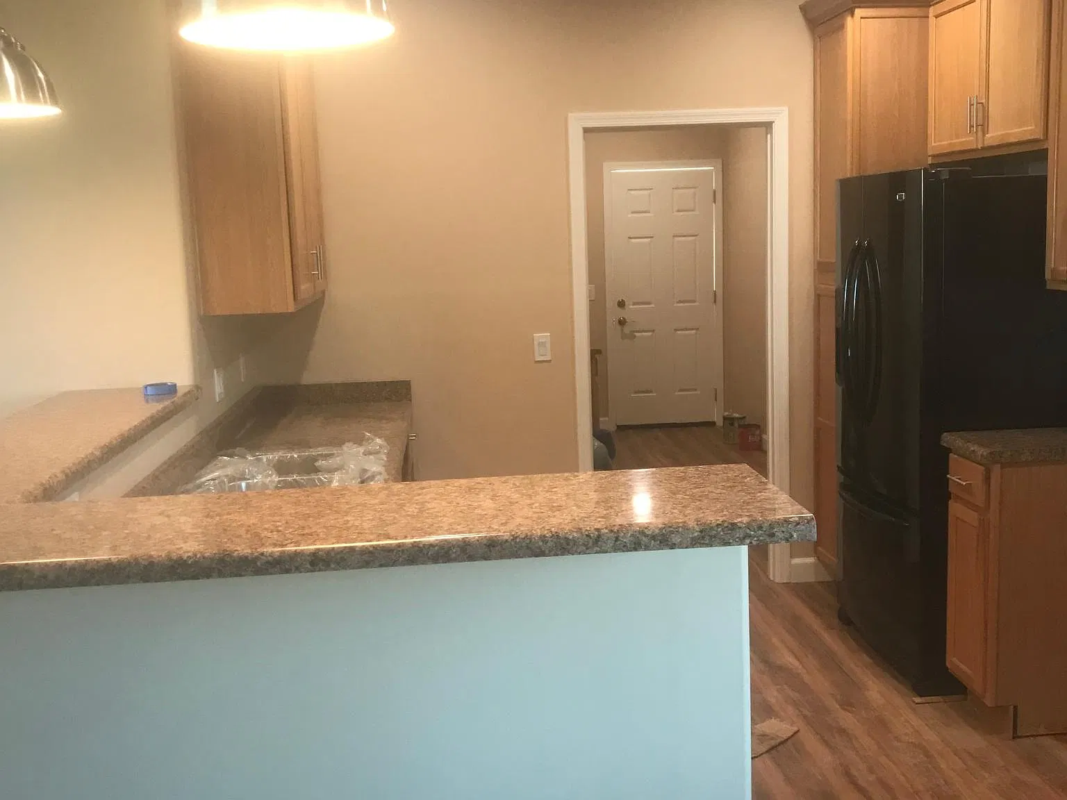 3 bed, 1512 sqft, $2,100 — Photo 3