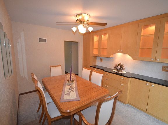 5th image of 24763 W Beach Ave
