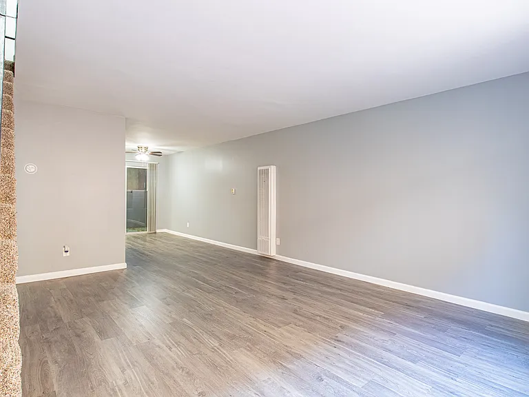 Northgate Apartments — Photo 16