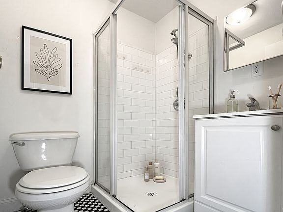 5th image of 5 Judge St APT 3L