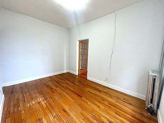 3rd image of 31-12 42nd St #10A