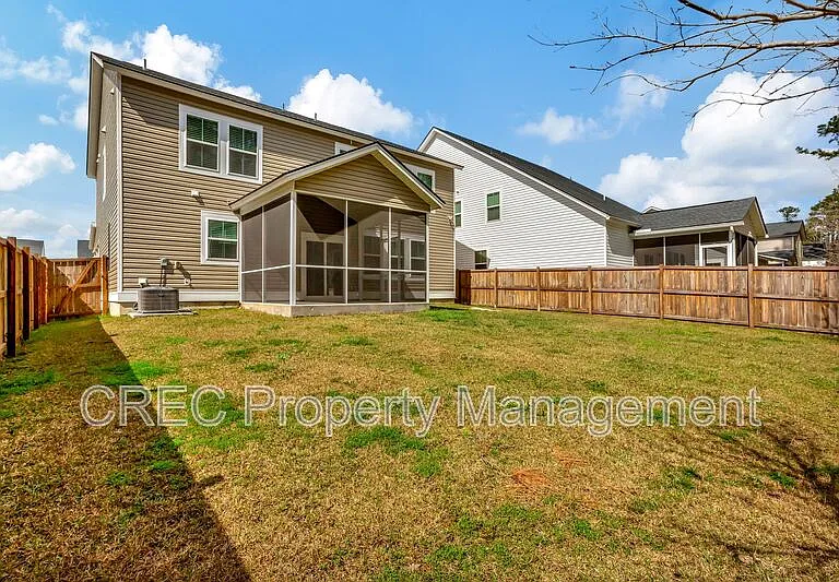 146 Red Bluff St — Photo 24