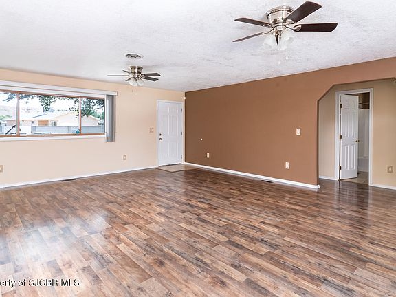 4th image of 2801 La Napa St