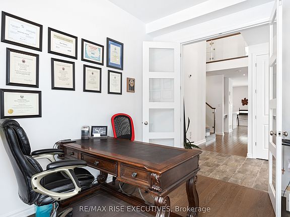 5th image of 165 Finsbury Ave
