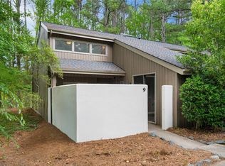 9 Vauxhall Pl, Chapel Hill, NC 27517