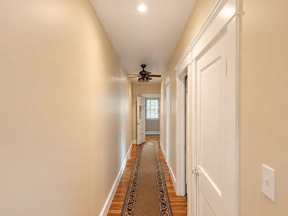 5th image of 191 W 6th St #3