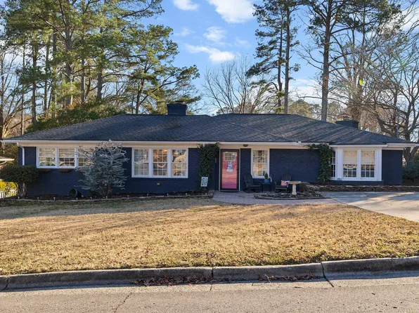 208 Church St, Fuquay Varina, NC 27526