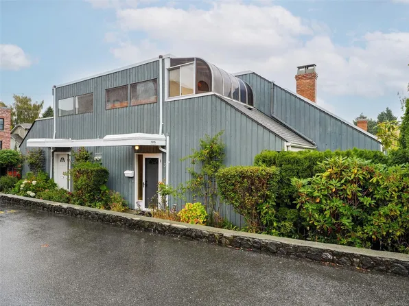 1315 Gladstone Ave #3, Victoria, BC V8R 1R9