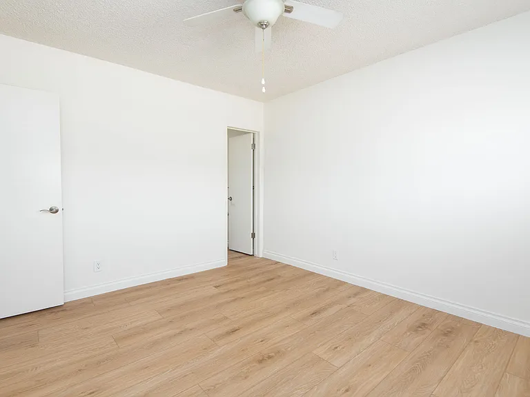 3810 Wade St #14 — Photo 13