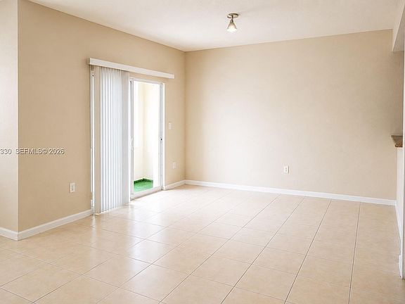 3rd image of 11503 NW 89th St APT 203