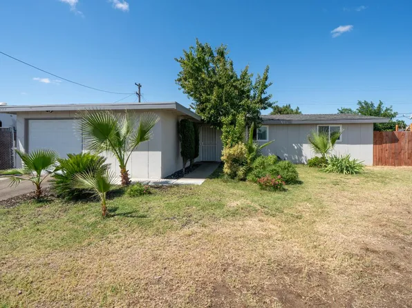 2564 Crescent Ave, Clovis, CA 93612