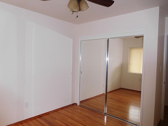 4th image of 3117 Nimitz Blvd