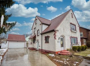 1122 Garrett Ave, Niagara Falls, NY 14305