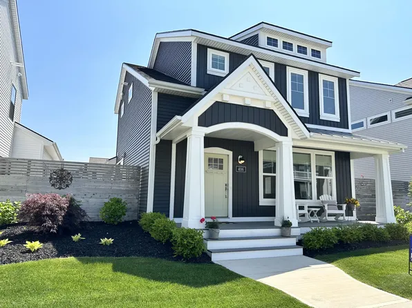 406 W Robinson Dr, Whitehall, MI 49461