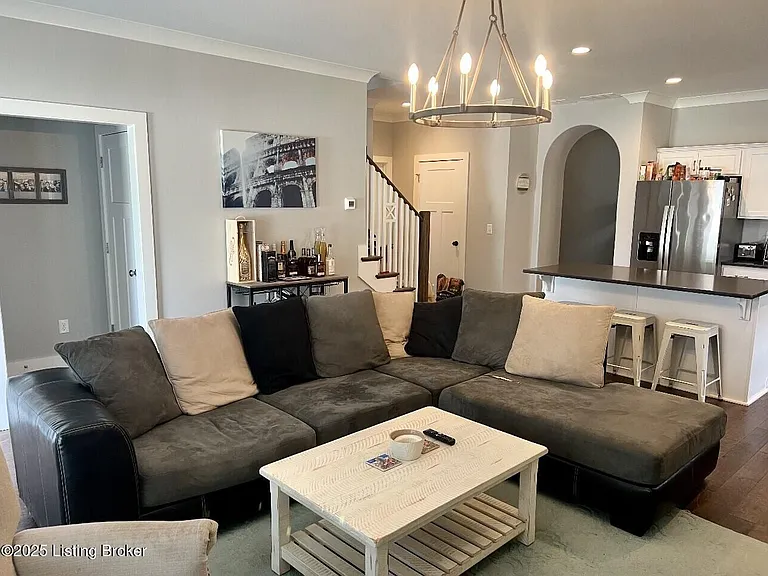13512 Park Springs Ln — Photo 9