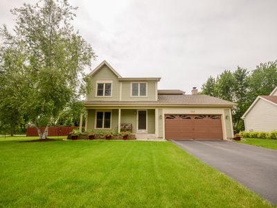 701 Arrowhead Ln, St Charles, IL, 60174