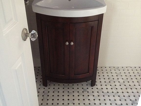 1st floor bath