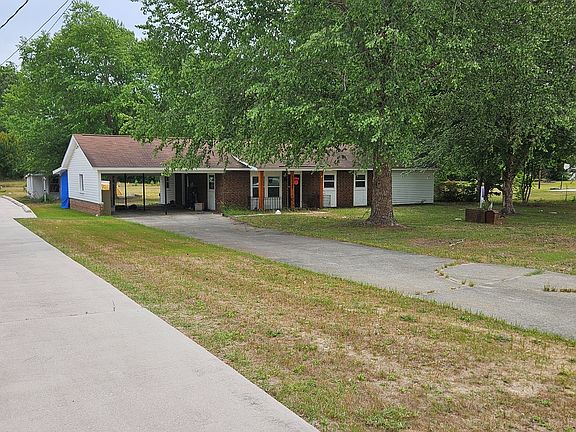 3rd image of 11701 Johns Rd