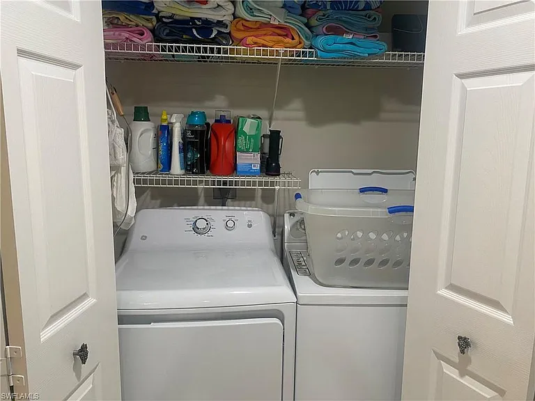 295 Waterside Cir #1-102 — Photo 23