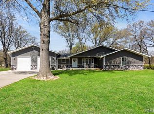 13805 Kayser Rd, Highland, IL 62249
