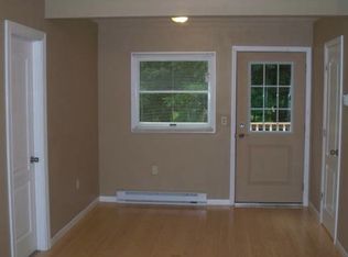 409 Maple Dr, Dalton, PA 18414