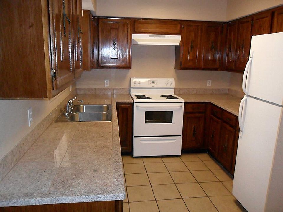 1st image of 2103 Place Rebecca Ln Unit D2