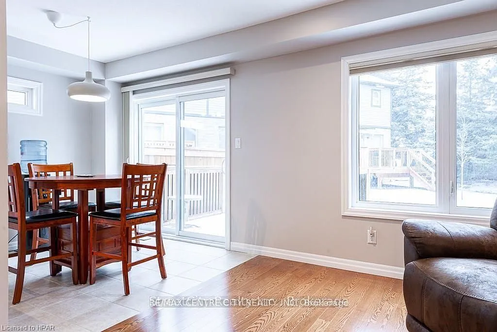 2 bed, $2,600 — Photo 4