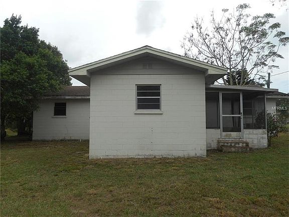 5th image of 2543 Tall Palm Ave