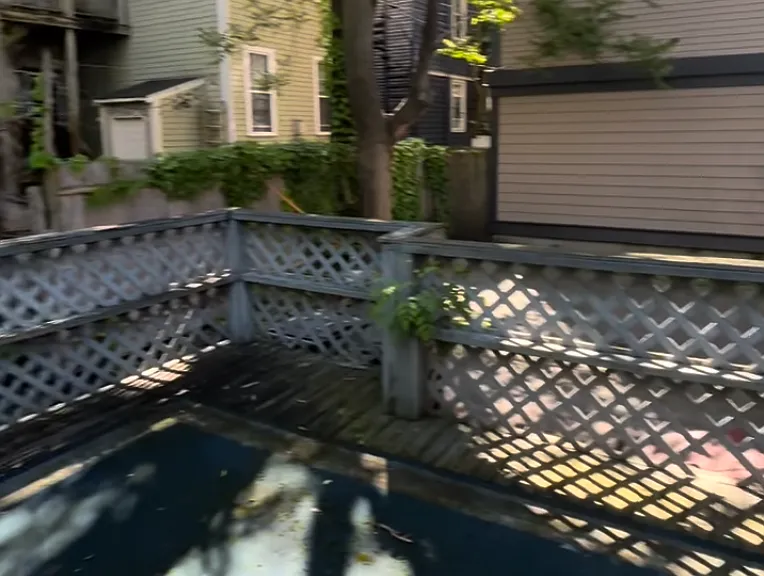 164 Bowen St #164 — Photo 9