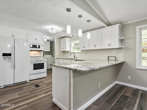 1070 Fountain Park Drive, Kinston, NC 28504