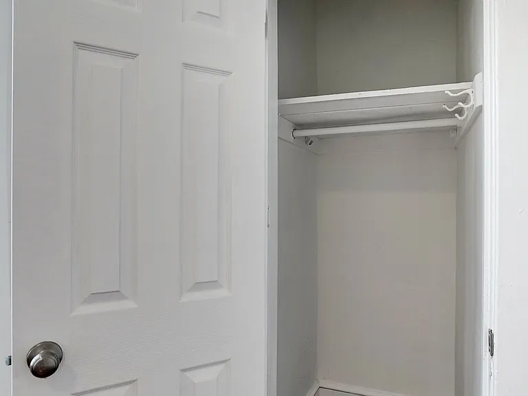 810 Otis Pl NW #4 — Photo 12