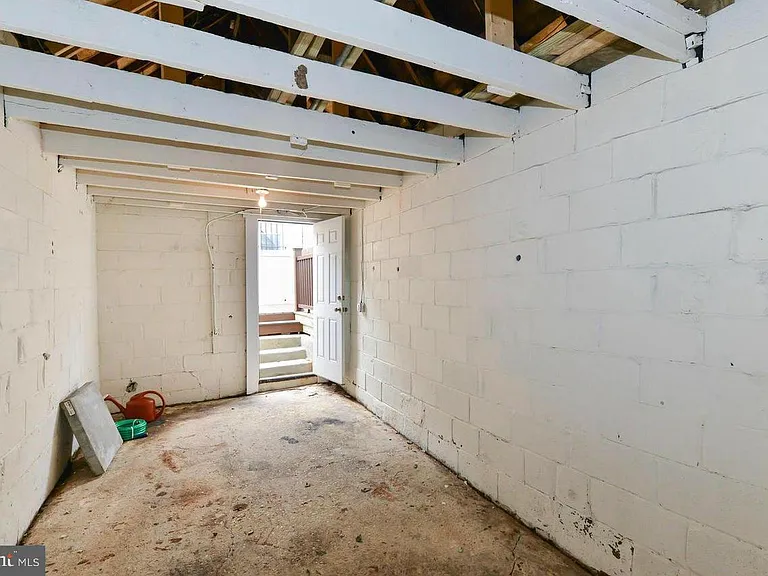 1648 L St NE — Photo 24
