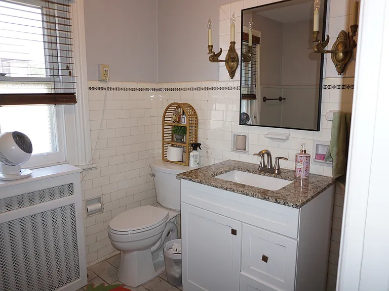 76 W Market St #1 — Photo 5