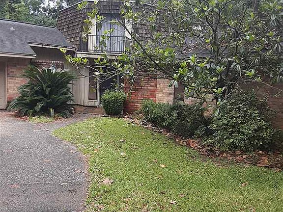 2nd image of 5840 Wynden Way