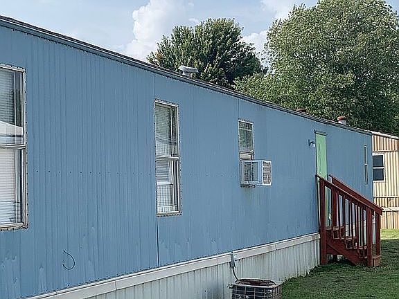 4th image of 308 Pepper St #54