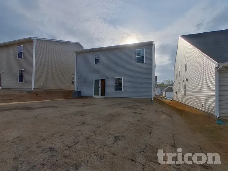 2539 Trollinger Dr — Photo 16
