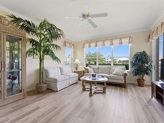 5th image of 4924 WHISPERING OAKS DRIVE