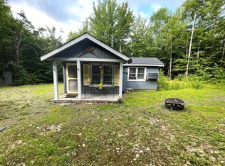 159 Meadow Rd, Corinth, ME 04427