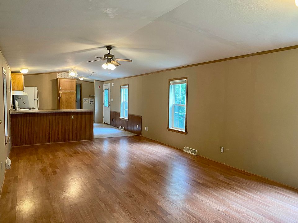 9 Diana Dr Tilton, NH, 03276 Apartments for Rent Zillow