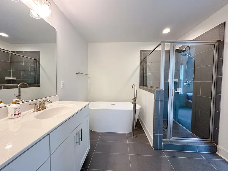 309 Lyric St — Photo 25